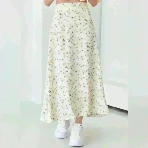 Midi skirt, yellow and beige floral print - Picture 1 of 4